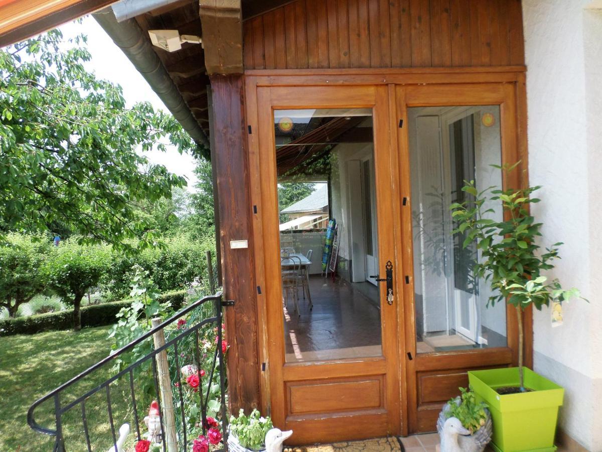 Maison Avec Veranda Proche Du Centre Ville Rignac  エクステリア 写真